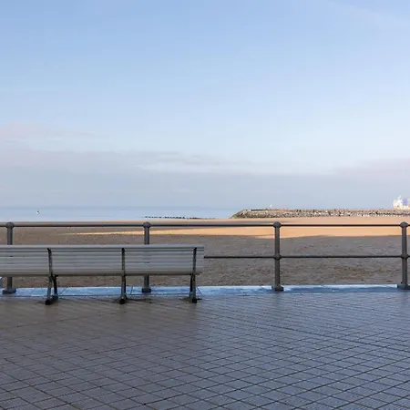 Beautiful And Charming Nearby Ostende